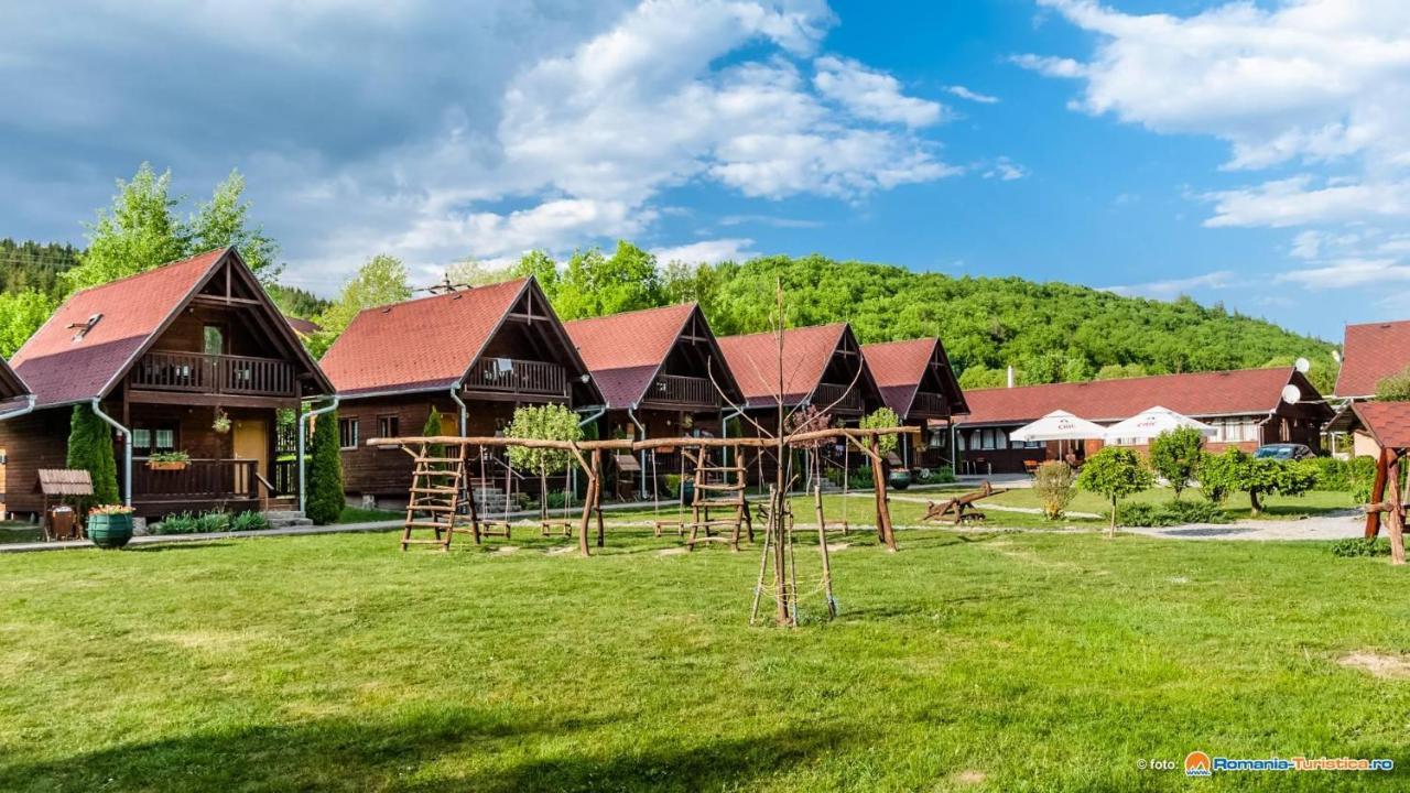 Irgo Villa Izvoare  Bagian luar foto